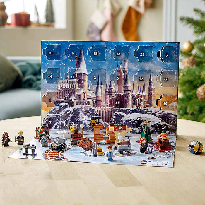 LEGO Harry Potter Advent Calendar 76390 for Kids; 24 Cool Harry Potter Toys Including 6 Minifigures; New 2021 (274 Pieces)