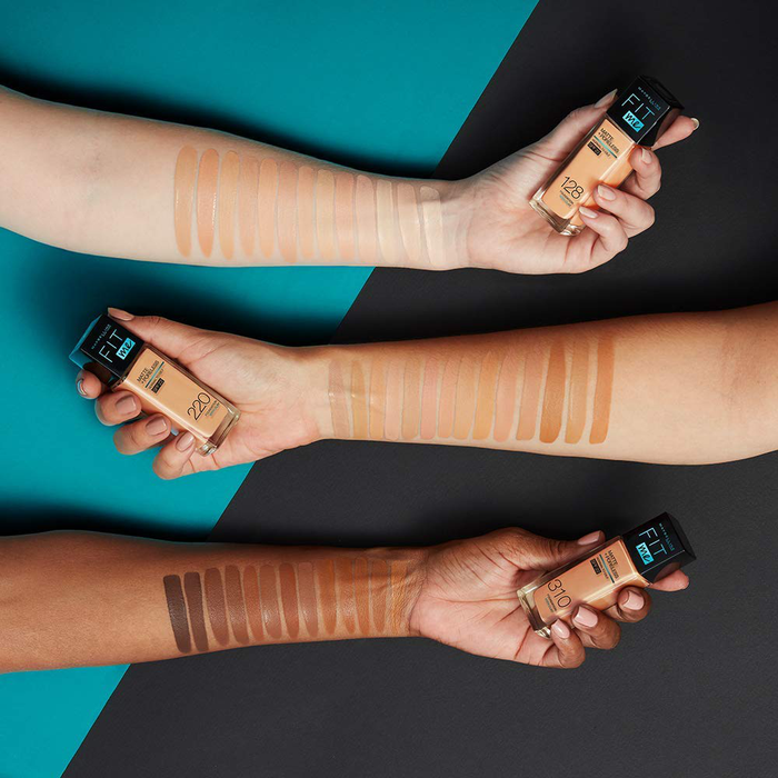 Maybelline Fit Me Matte + Poreless Liquid Foundation Makeup, Fair Porcelain, 1 fl; oz; Oil-Free Foundation